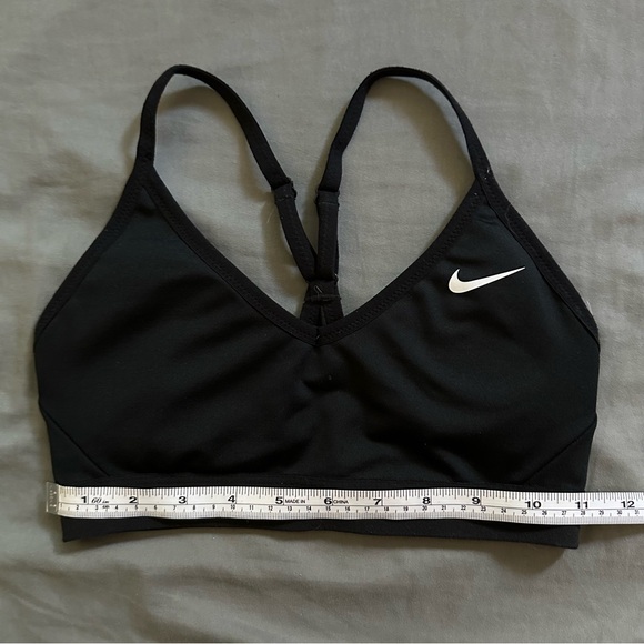 Nike Sports Bra - Picture 5 of 5